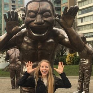 Meet your Posher, Janessa